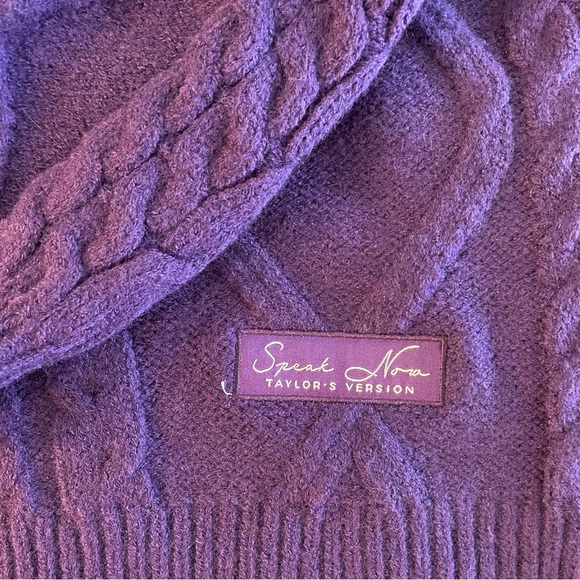 💜 Speak Now cardigan 💜 - Picture 3 of 8